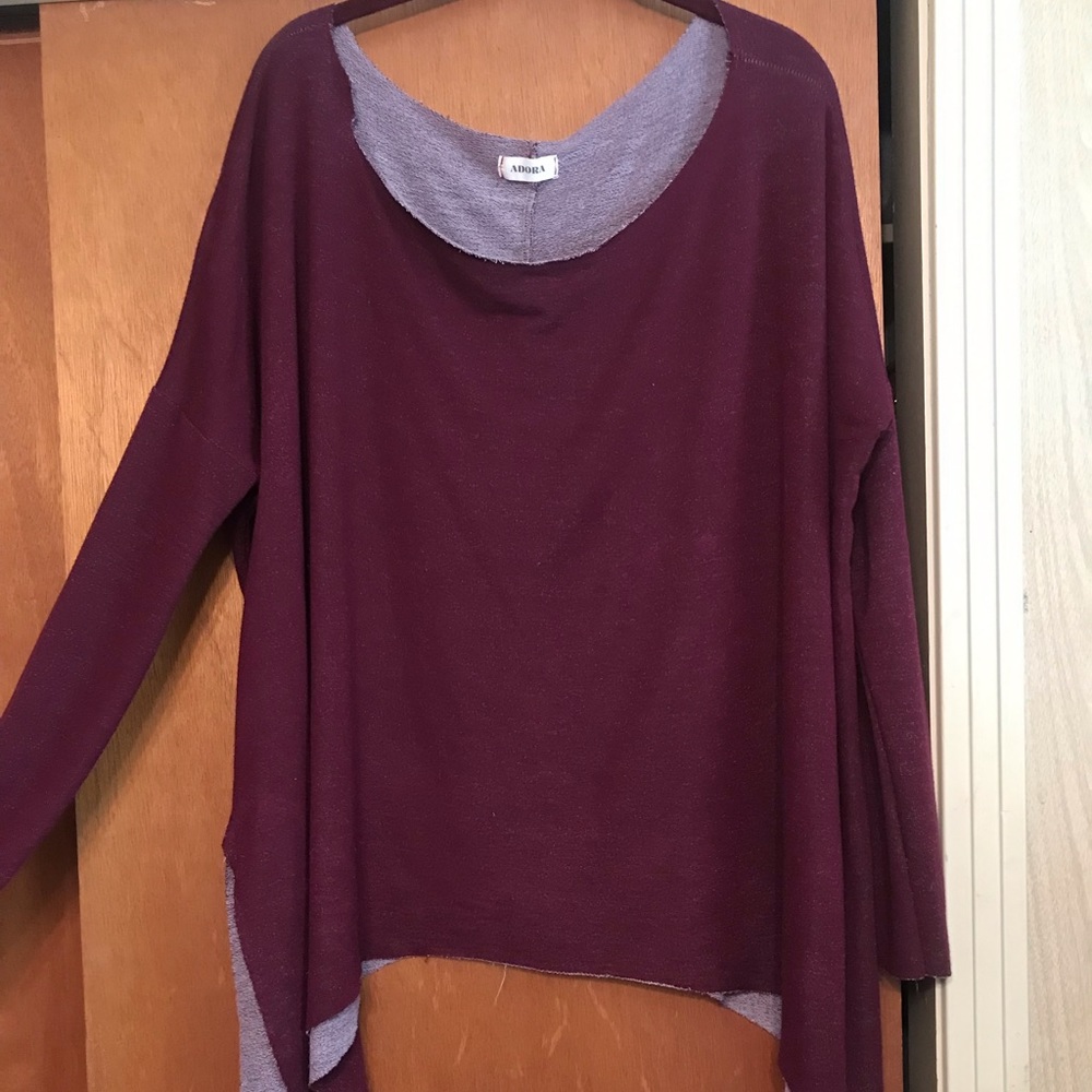 Lightweight long sleeve top